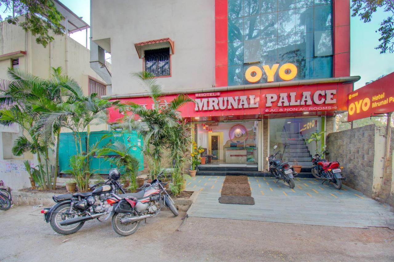 Oyo 11548 Hotel Mrunal Palace Aurangābād Exterior foto